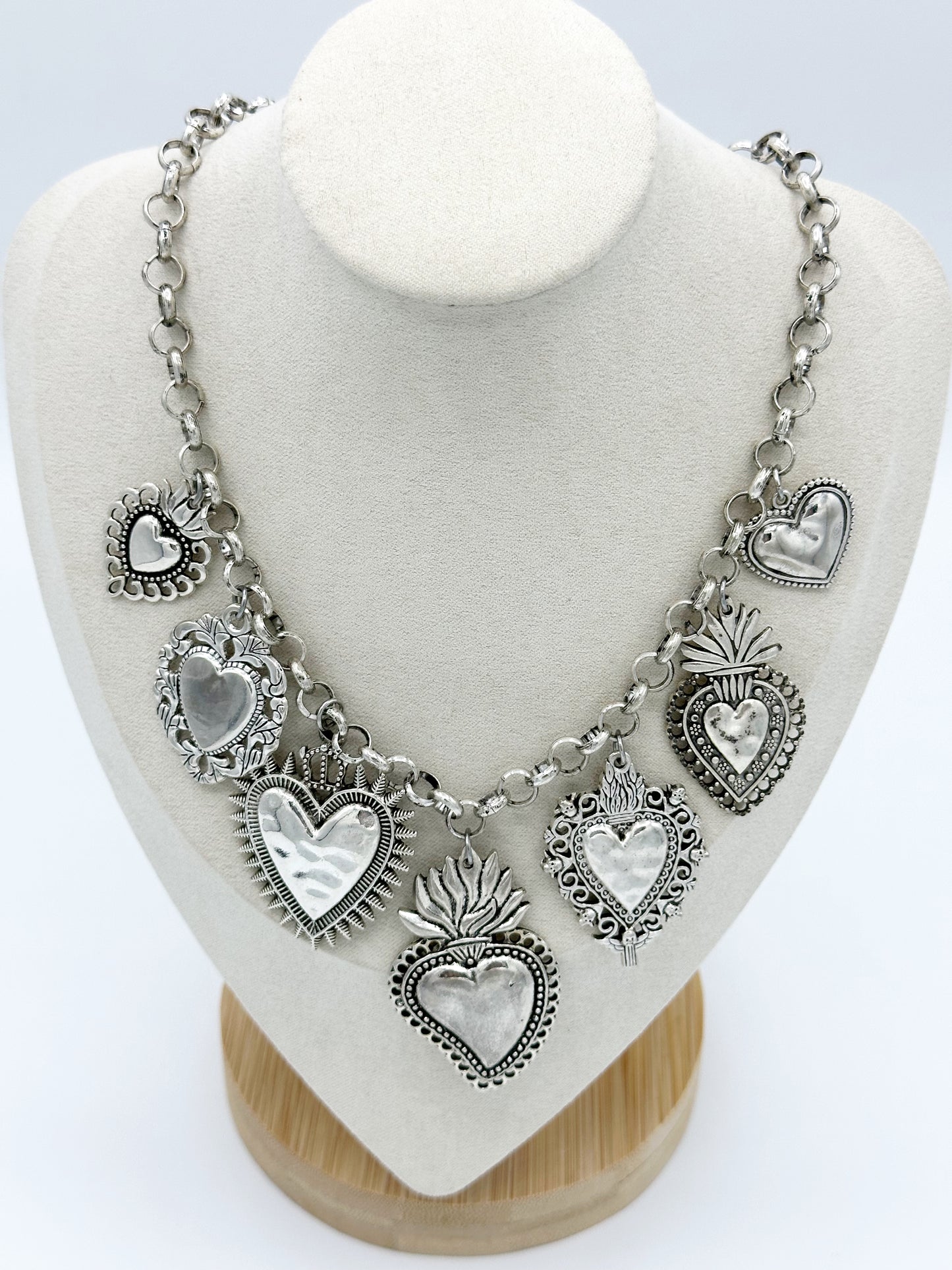 Corazones Necklace