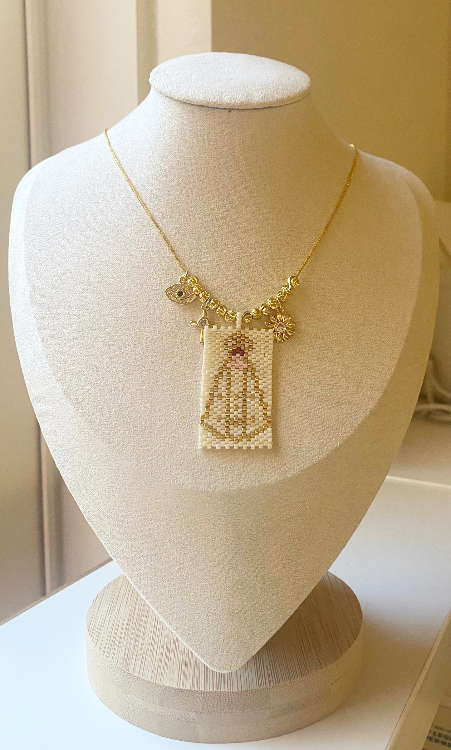 Virgen del Valle/ Necklace