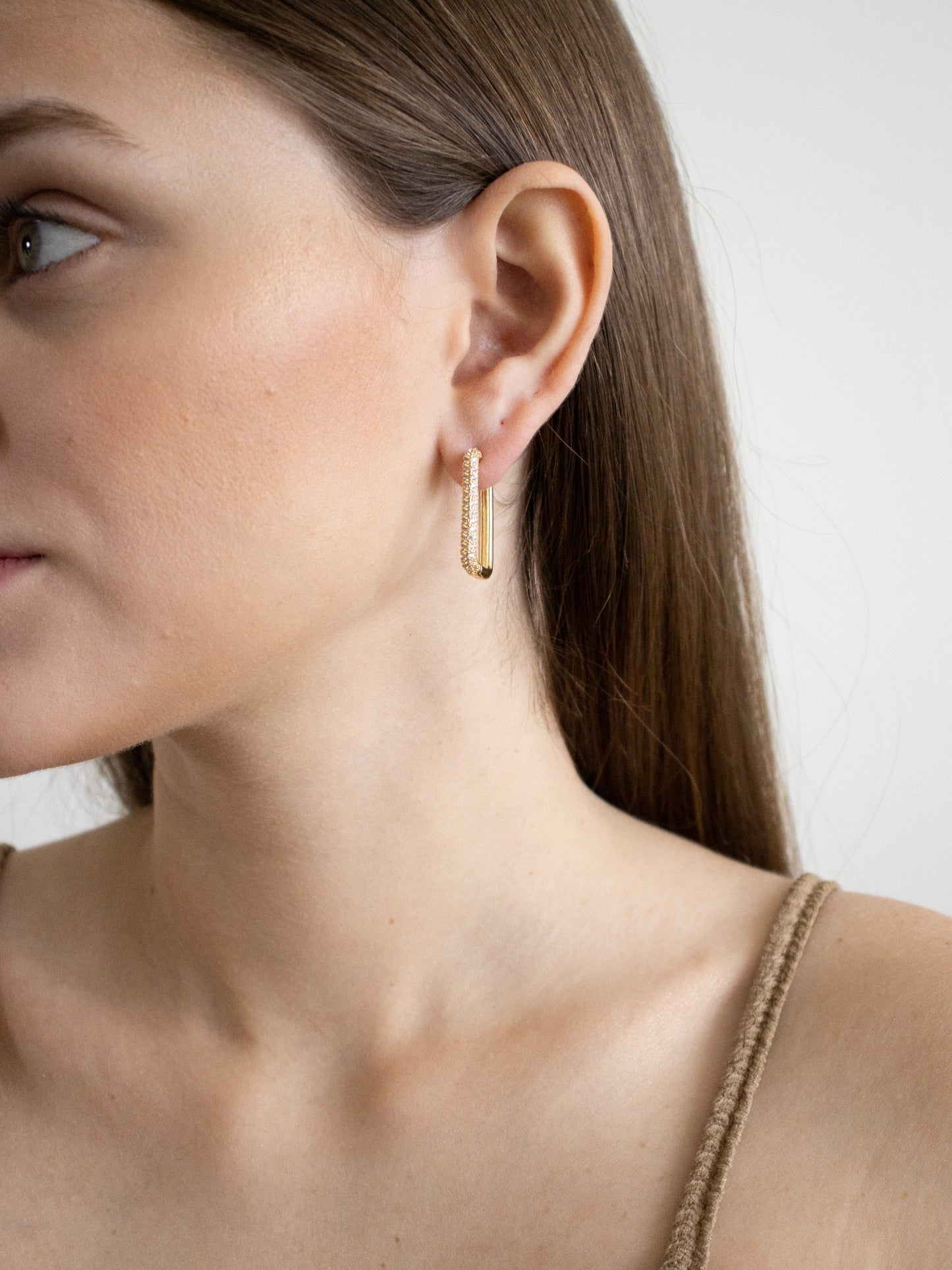 Pili Earrings